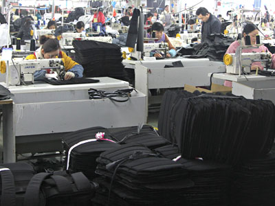 詢問<i style='color:red'>加工箱包</i>價格這幾點要知道