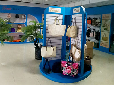箱包廠樣品展廳這些細節(jié)你注意了嗎